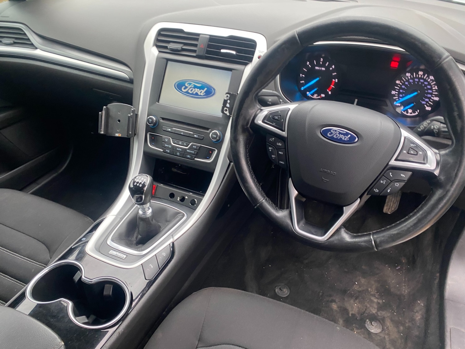 Used Ford Mondeo 2016 for sale - 76875908: Photo 10