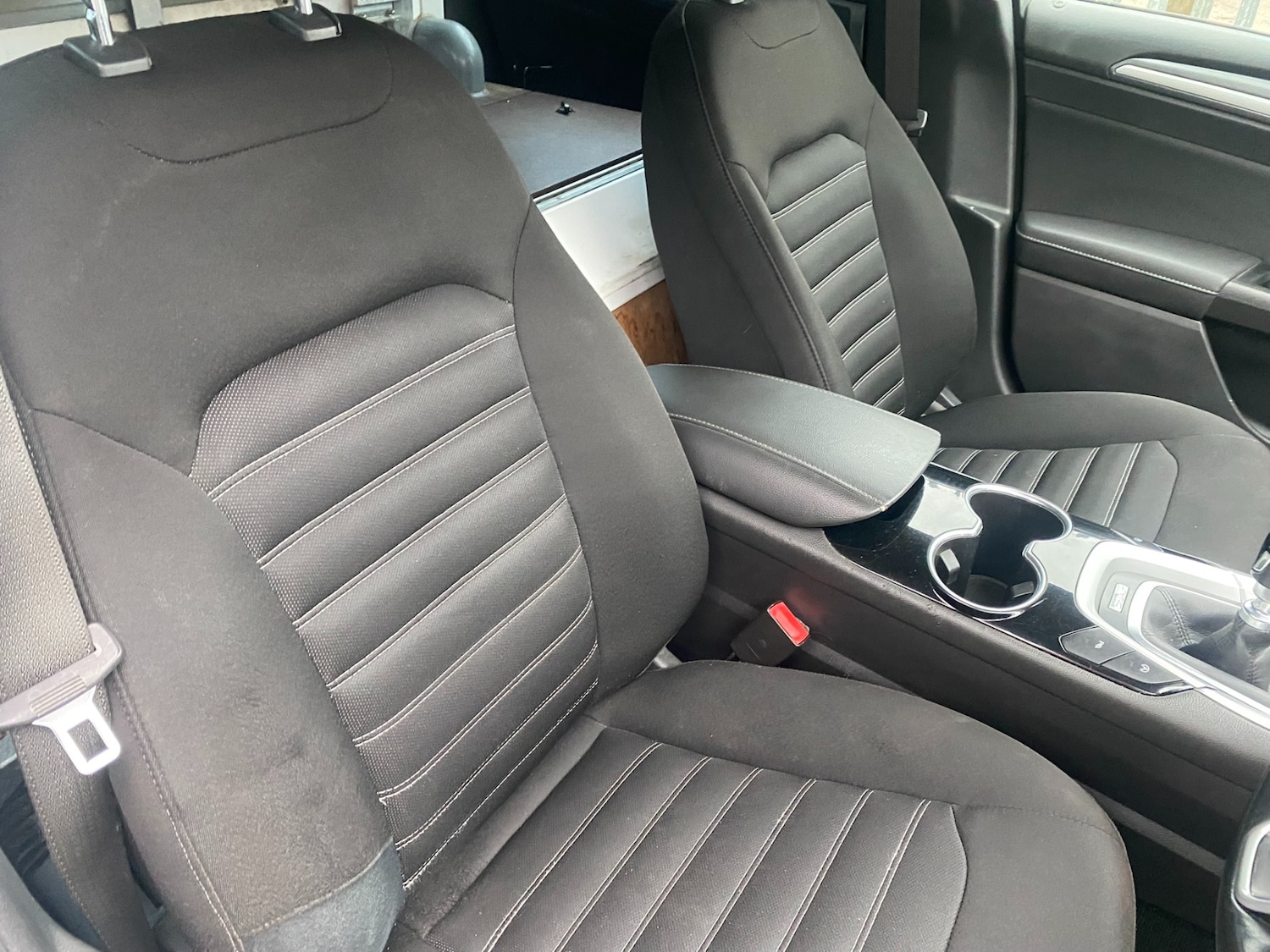 Used Ford Mondeo 2016 for sale - 76875908: Photo 9