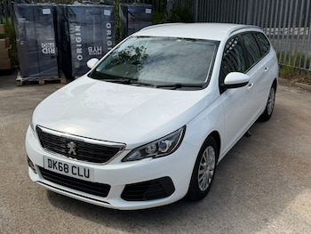 Used Peugeot 308 2018 for sale - 79376535: Photo