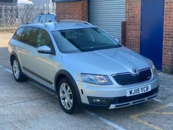 2015 (15) - 2.0 TDI CR Scout 4x4 5dr