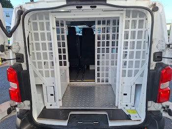 Used Vauxhall Vivaro 2020 for sale - 77367206: Photo