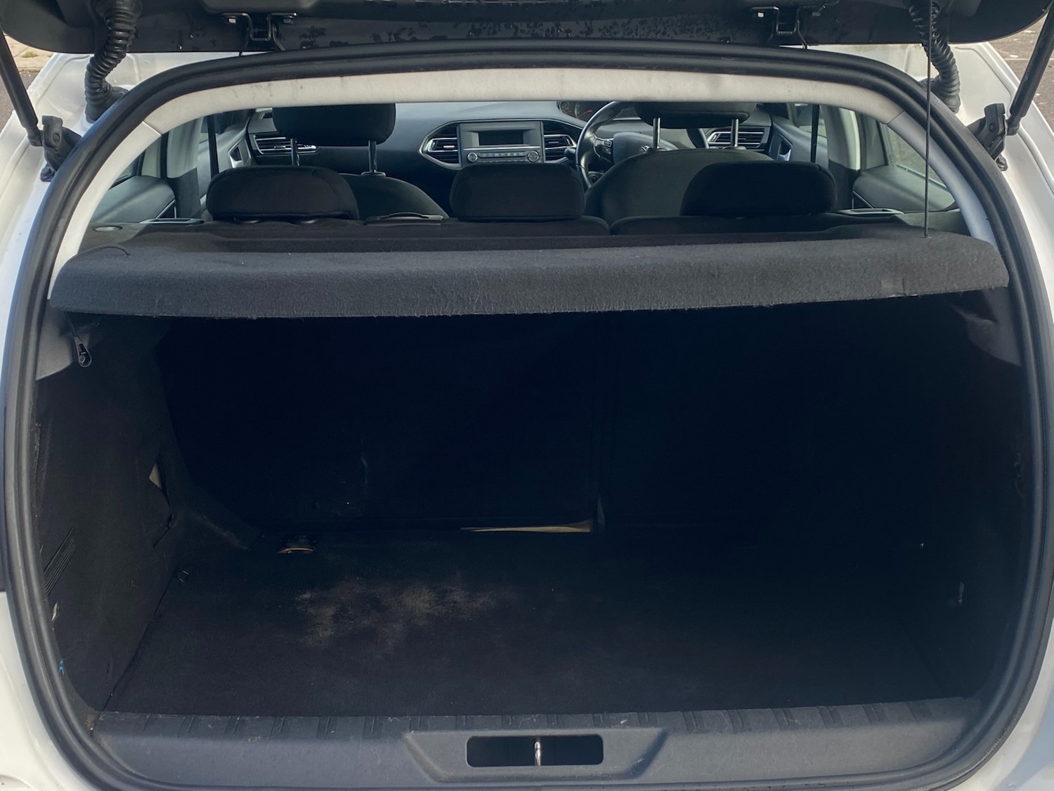 Used Peugeot 308 2020 for sale - 77610128: Photo 12