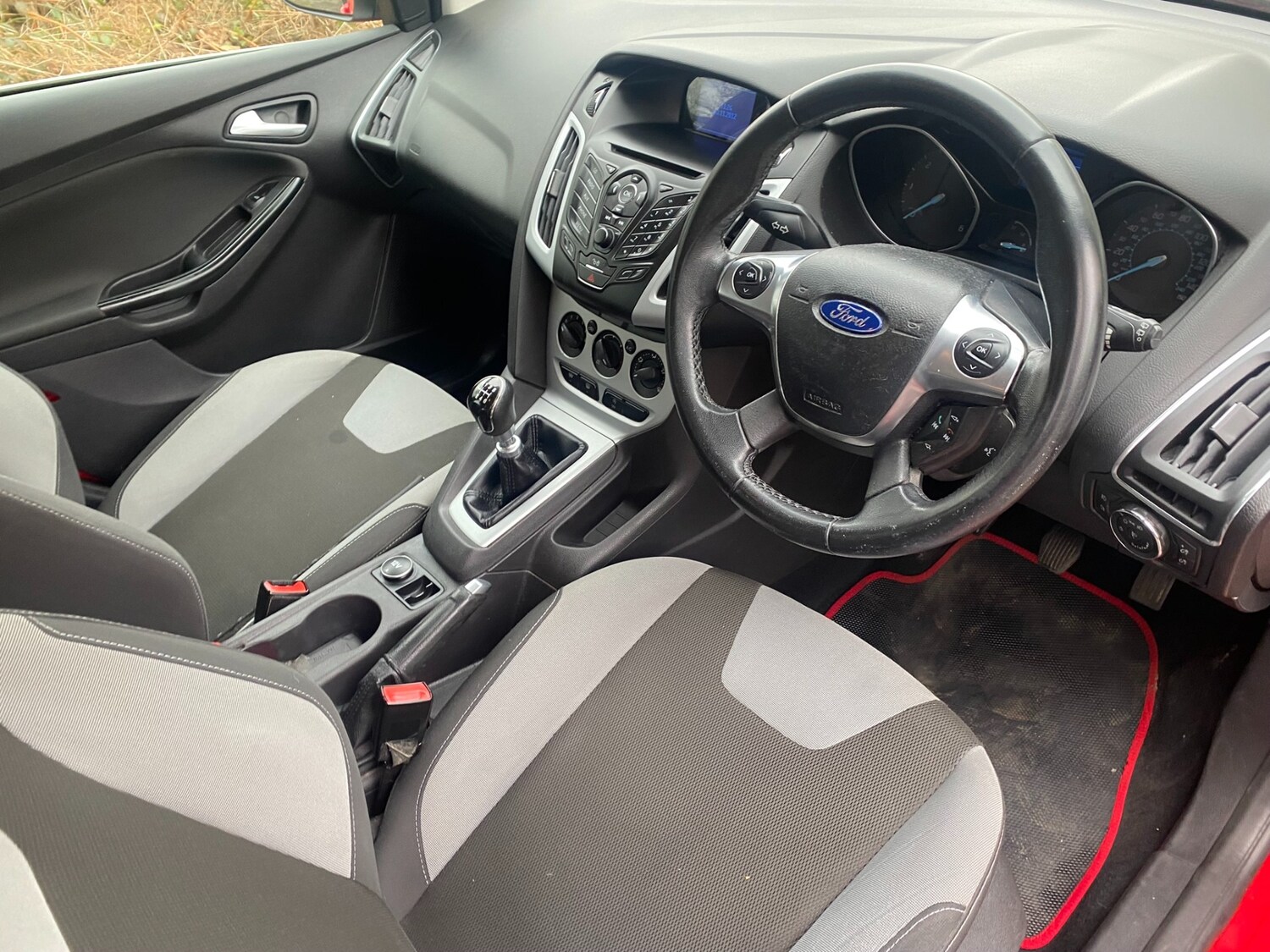 Used Ford Focus 2012 for sale - 77831841: Photo 12