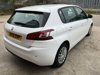 Used Peugeot 308 2018 for sale - 79725391: Photo