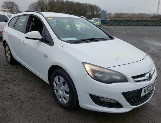 Used Vauxhall Astra 2013 for sale - 76197402: Photo 1