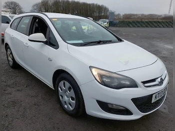 2013 (13) - 1.7 CDTi 16V ecoFLEX ES 5dr [Start Stop]