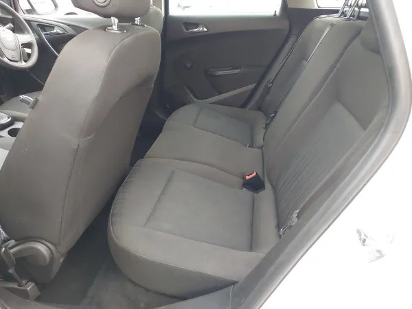 Used Vauxhall Astra 2013 for sale - 76197402: Photo 3