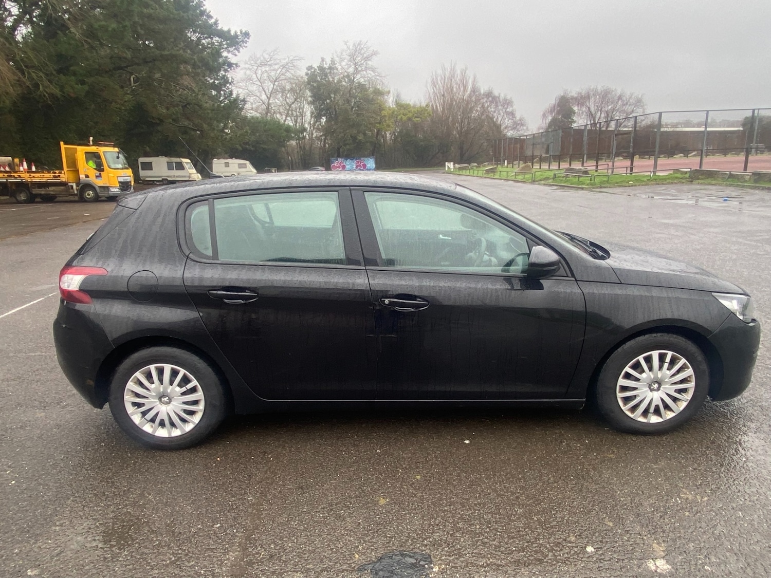 Used Peugeot 308 2016 for sale - 77504132: Photo 15