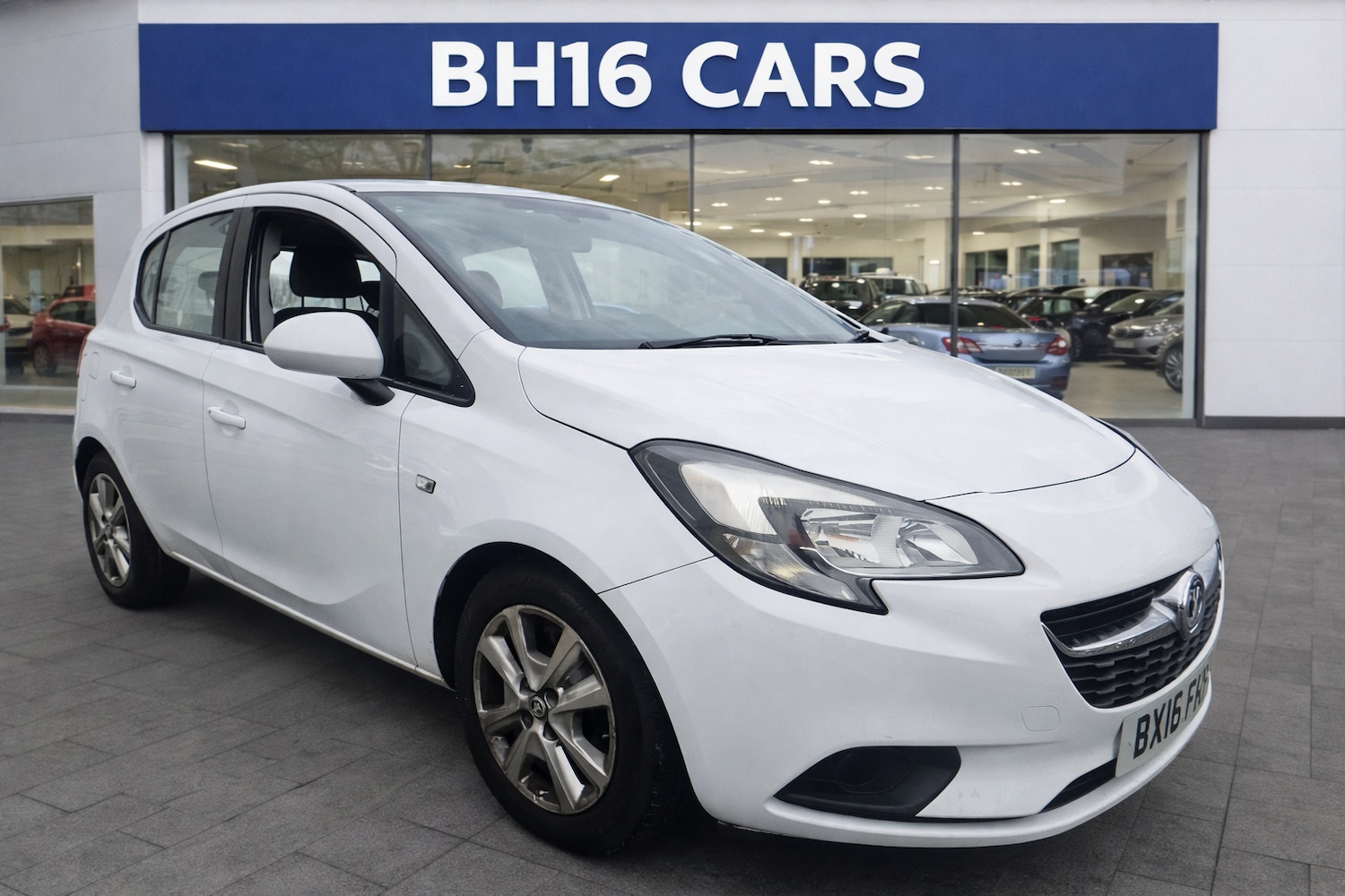 Used Vauxhall Corsa 2015 for sale - 77297414: Photo 1