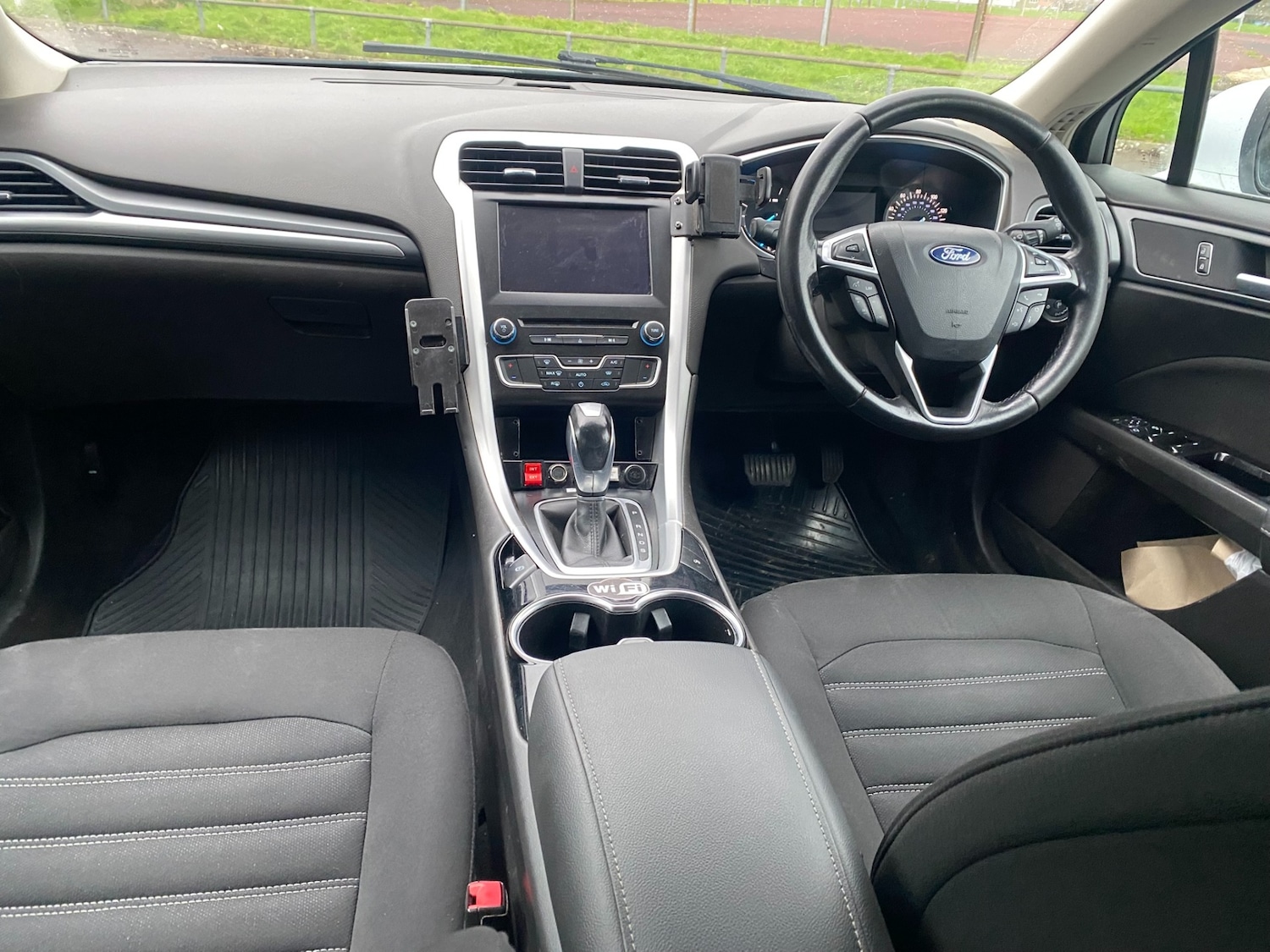 Used Ford Mondeo 2017 for sale - 76517927: Photo 14