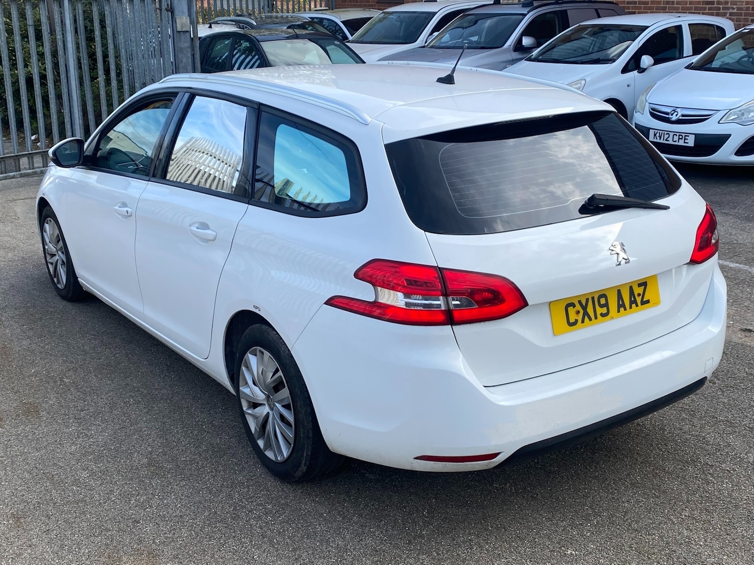 Used Peugeot 308 2019 for sale - 76197243: Photo 3