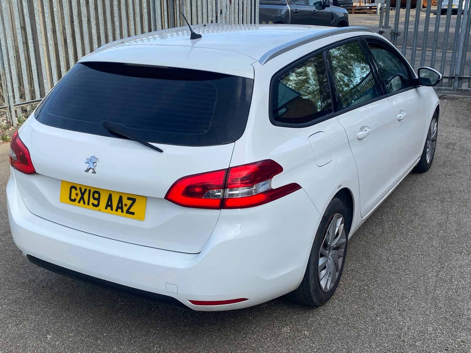 Used Peugeot 308 2019 for sale - 76197243: Photo 4