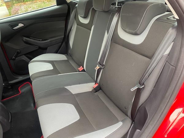 Used Ford Focus 2012 for sale - 73786056: Photo 19