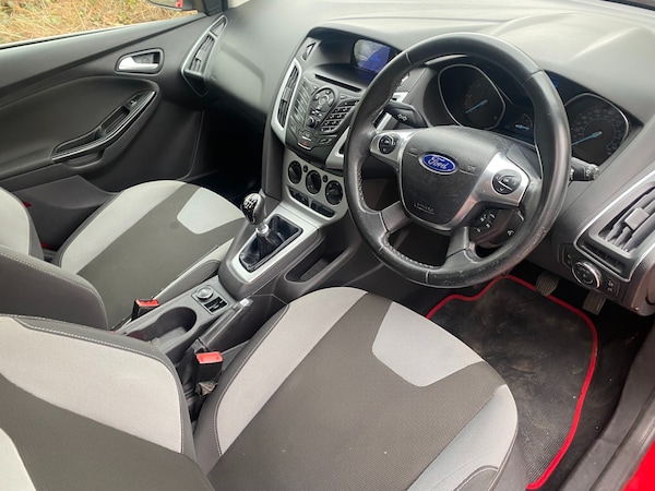 Used Ford Focus 2012 for sale - 73786056: Photo 27