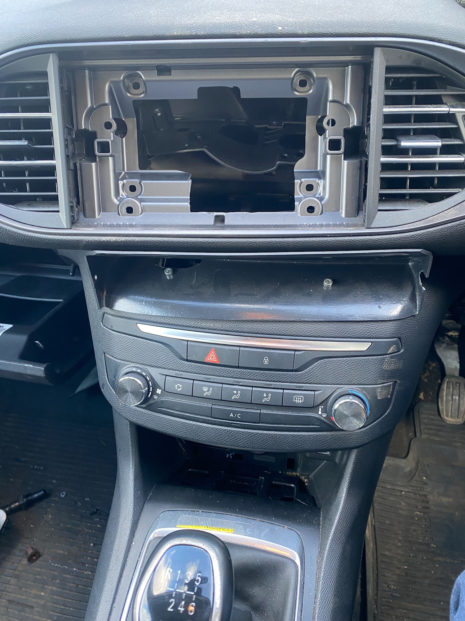 Used Peugeot 308 2020 for sale - 76518035: Photo 8