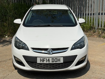 Used Vauxhall Astra 2014 for sale - 79256226: Photo
