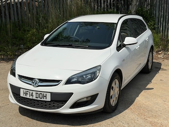 Used Vauxhall Astra 2014 for sale - 79256226: Photo