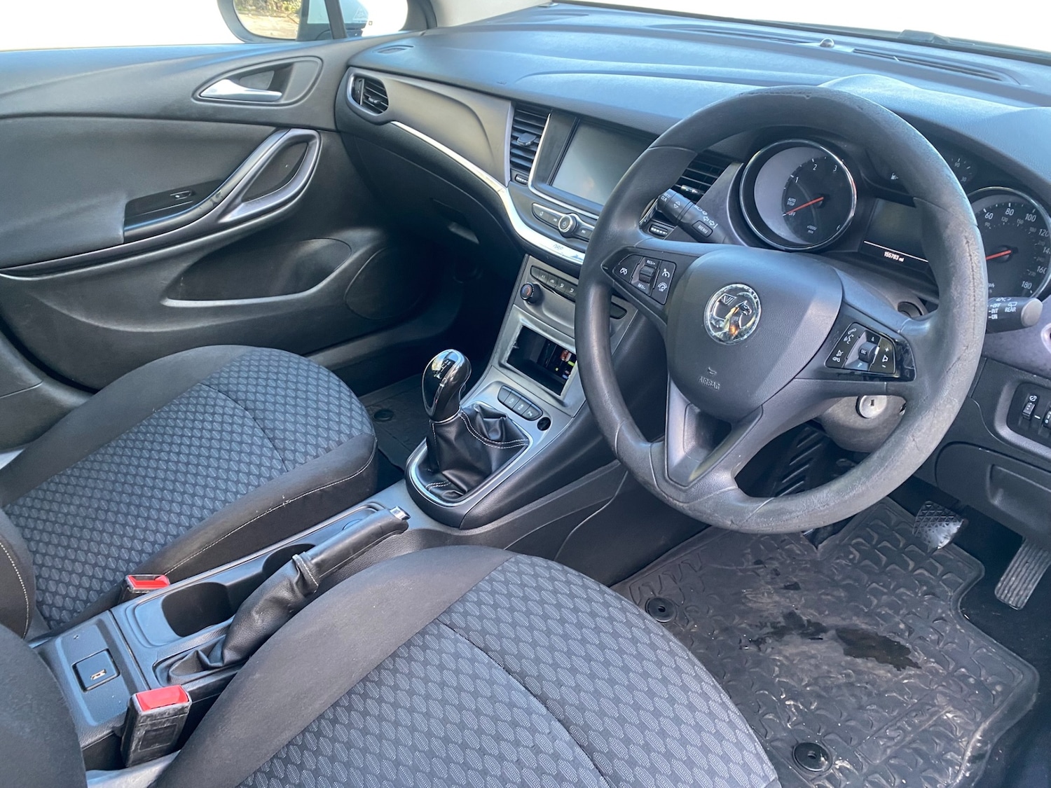 Used Vauxhall Astra 2017 for sale - 77568734: Photo 5