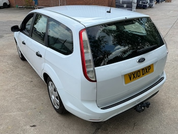 Used Ford Focus 2010 for sale - 79256397: Photo
