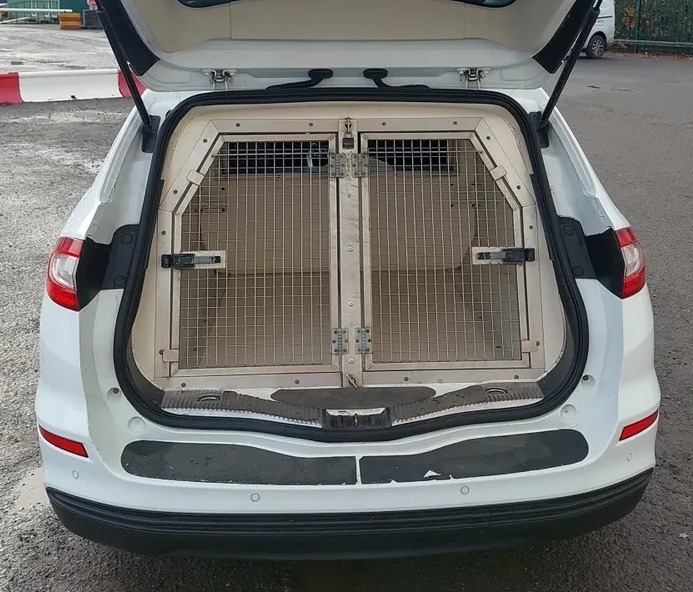 Used Ford Mondeo 2016 for sale - 76570829: Photo 4