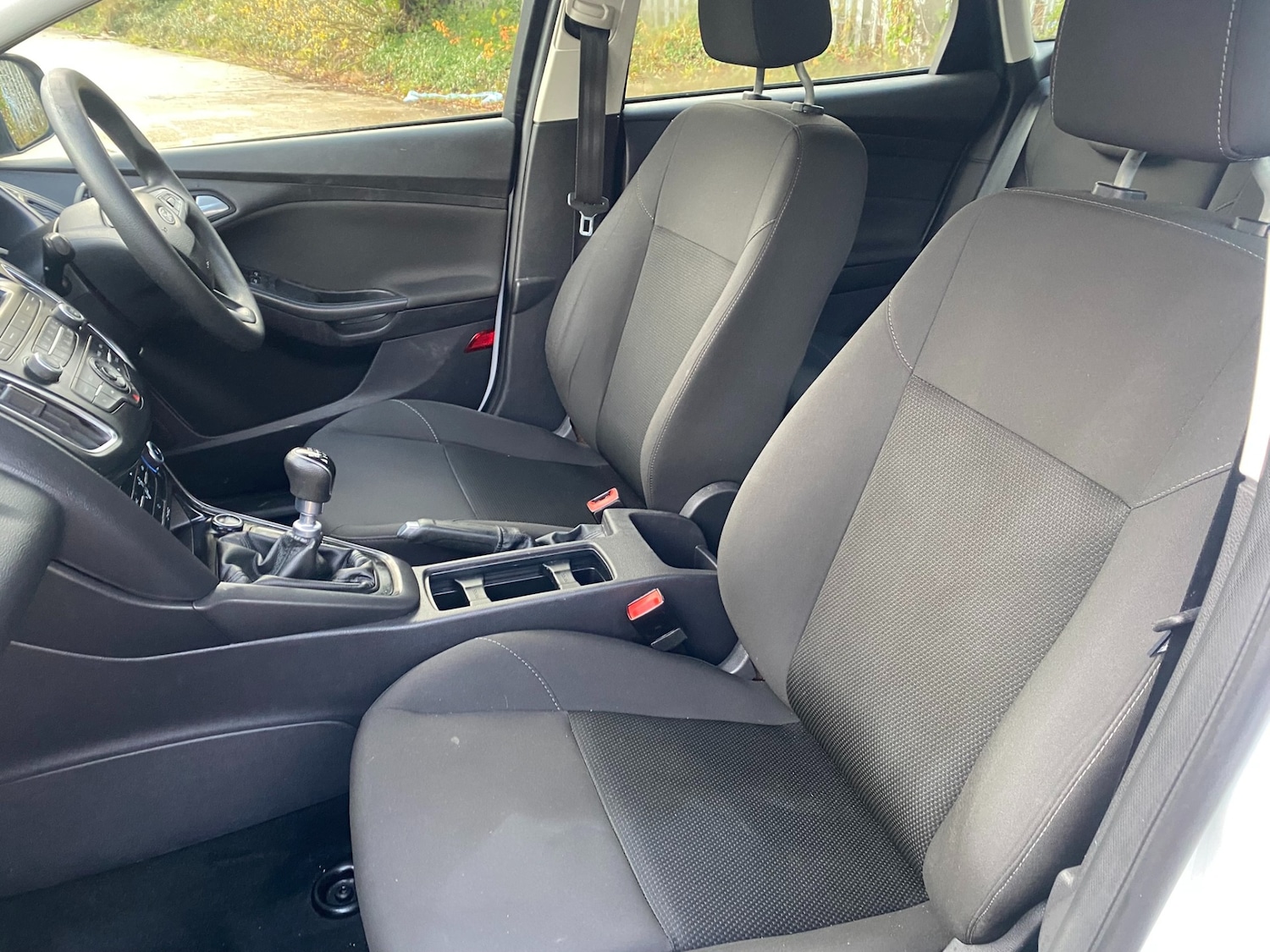 Used Ford Focus 2015 for sale - 76875549: Photo 10