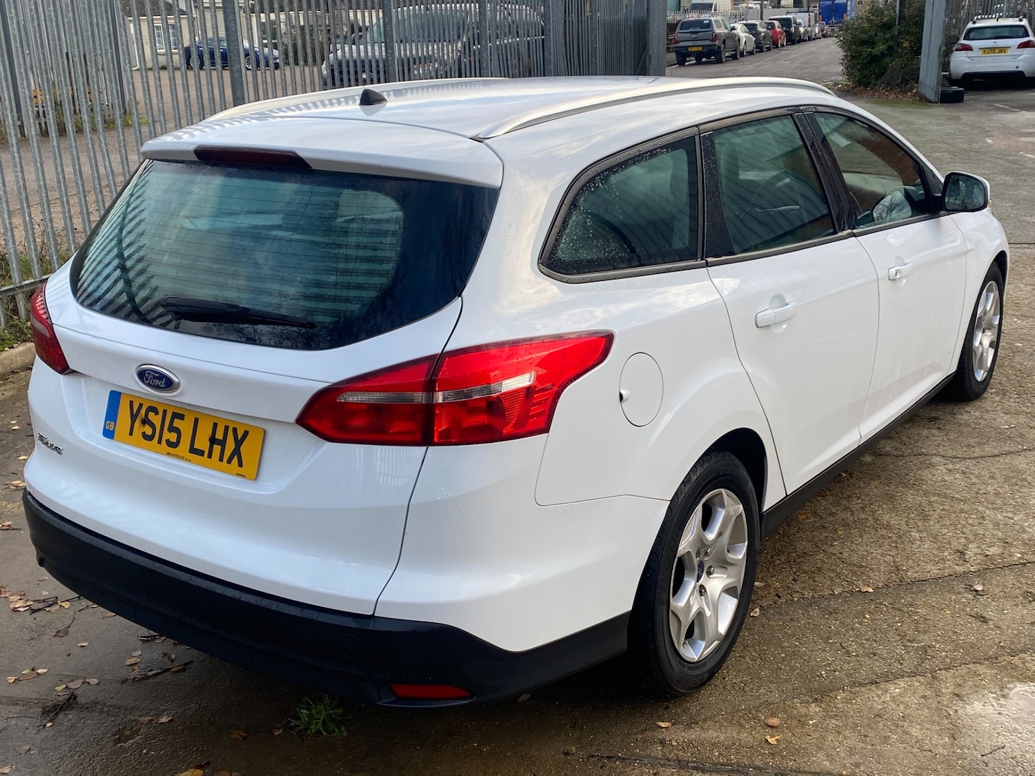 Used Ford Focus 2015 for sale - 76875549: Photo 4