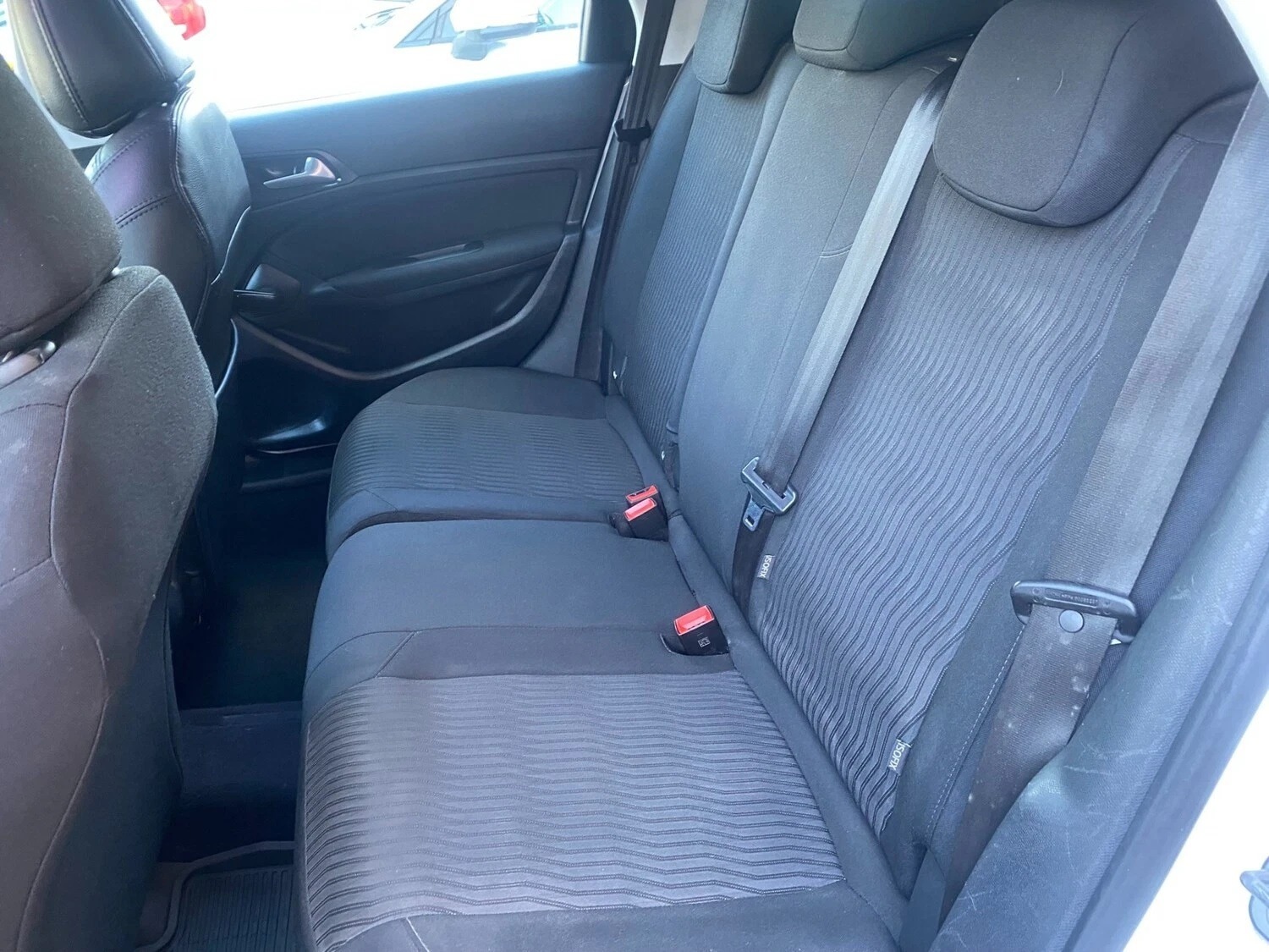 Used Peugeot 308 SW 2018 for sale - 76197430: Photo 6