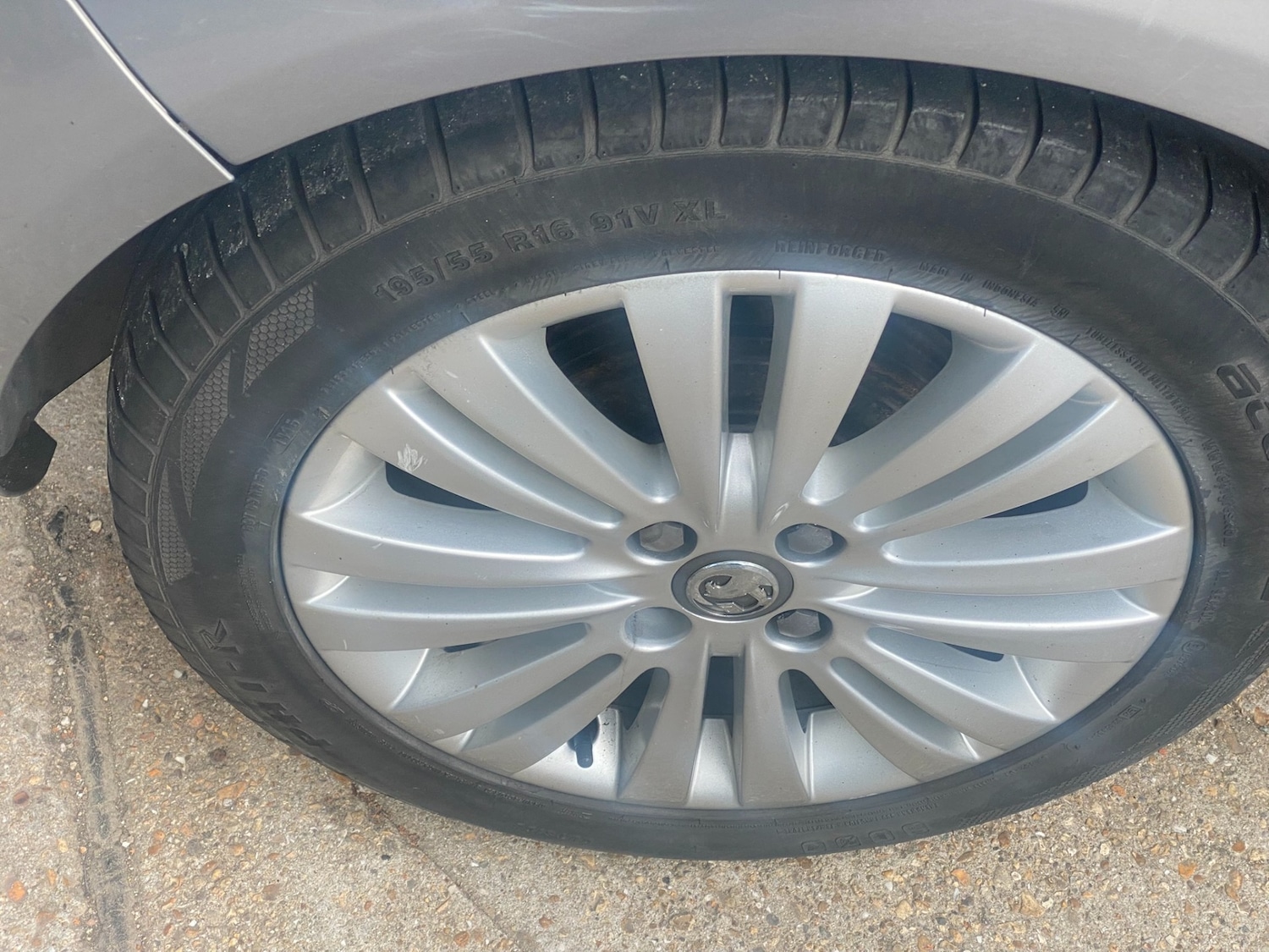 Used Vauxhall Corsa 2011 for sale - 76281785: Photo 18