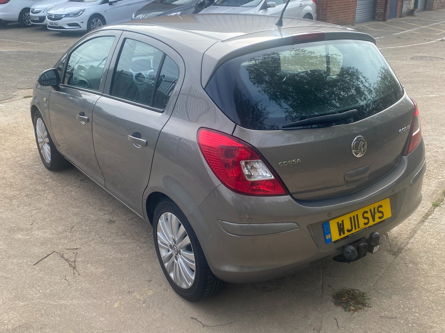 Used Vauxhall Corsa 2011 for sale - 76281785: Photo 4