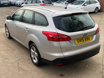 Used Ford Focus 2015 for sale - 76211953: Photo 4