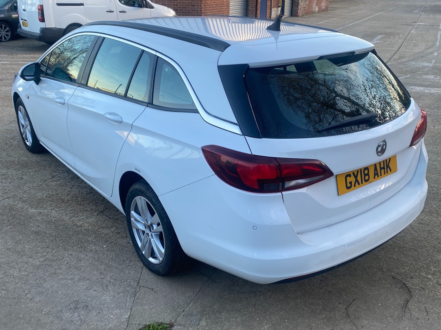 Used Vauxhall Astra 2018 for sale - 76819893: Photo 4