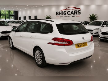 Used Peugeot 308 2018 for sale - 79235027: Photo