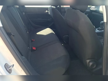 Used Peugeot 308 2018 for sale - 79235027: Photo