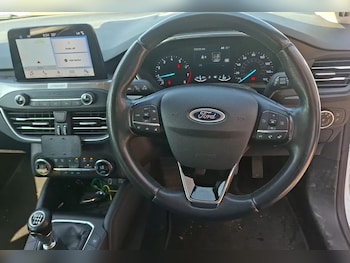 Used Ford Focus 2019 for sale - 79256396: Photo