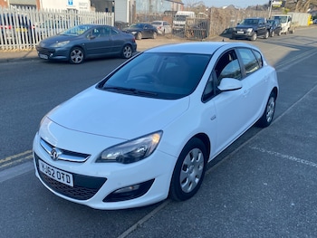 Used Vauxhall Astra 2013 for sale - 77968134: Photo