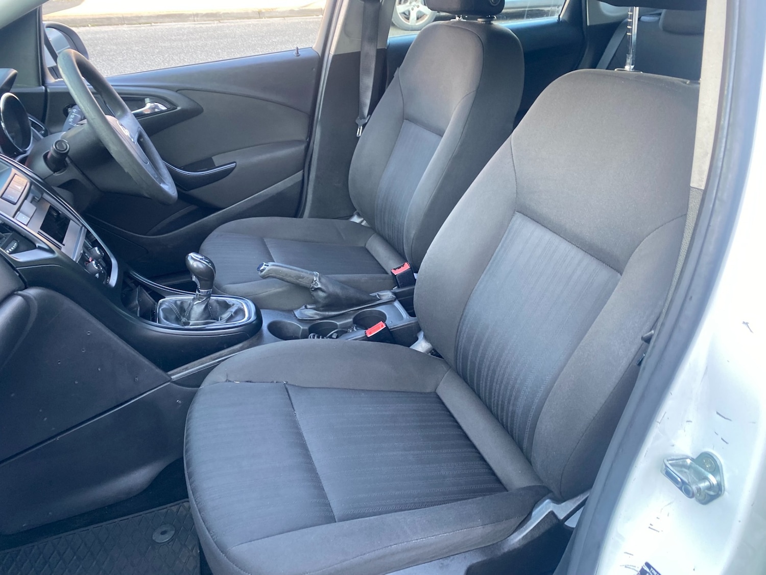 Used Vauxhall Astra 2013 for sale - 77968134: Photo 5