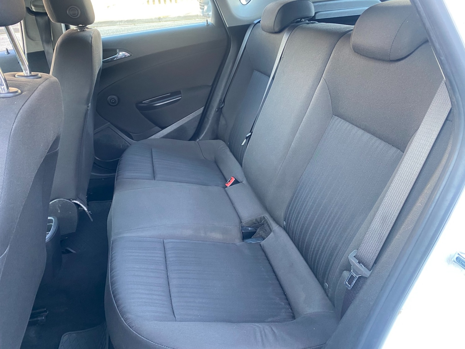 Used Vauxhall Astra 2013 for sale - 77968134: Photo 6