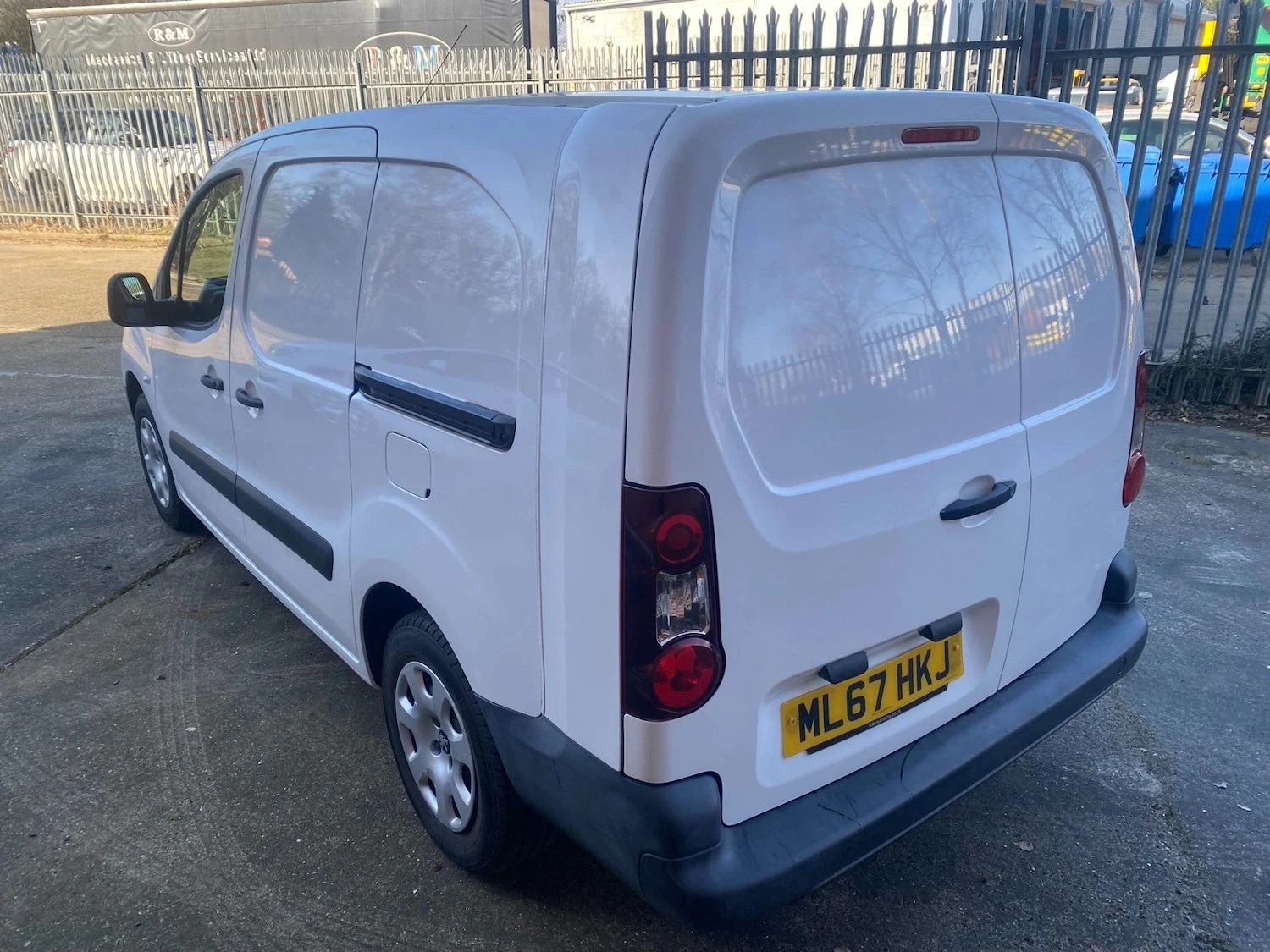 Used Peugeot Partner 2018 for sale - 76096529: Photo 3