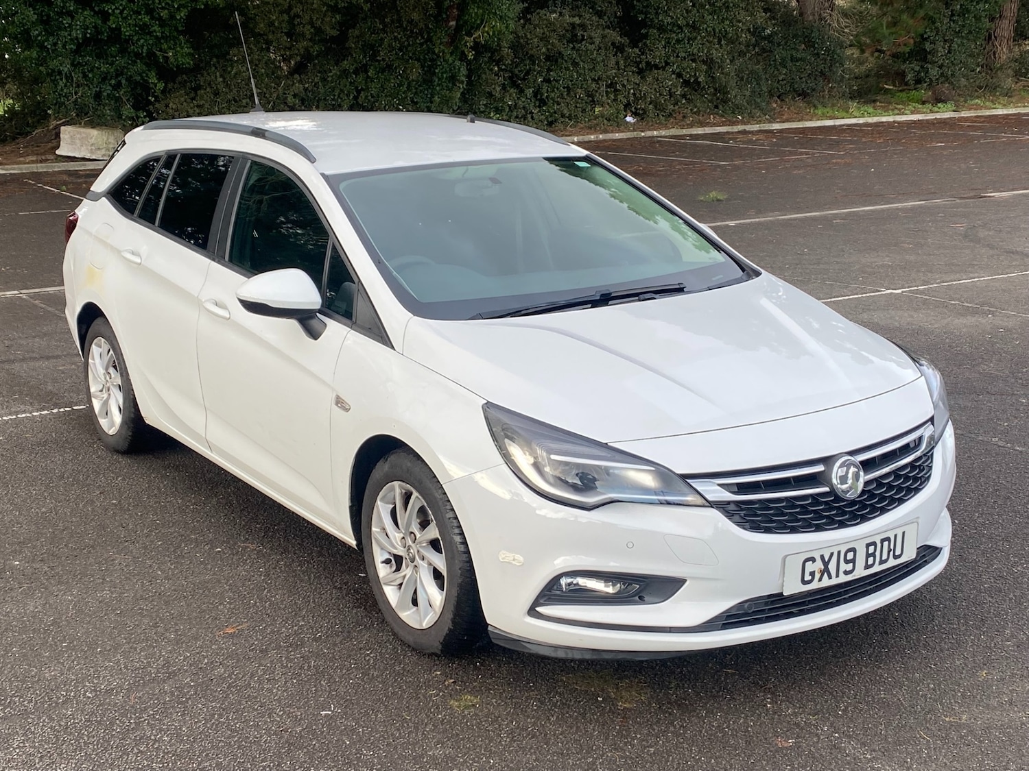 Used Vauxhall Astra 2019 for sale - 77367288: Photo 2