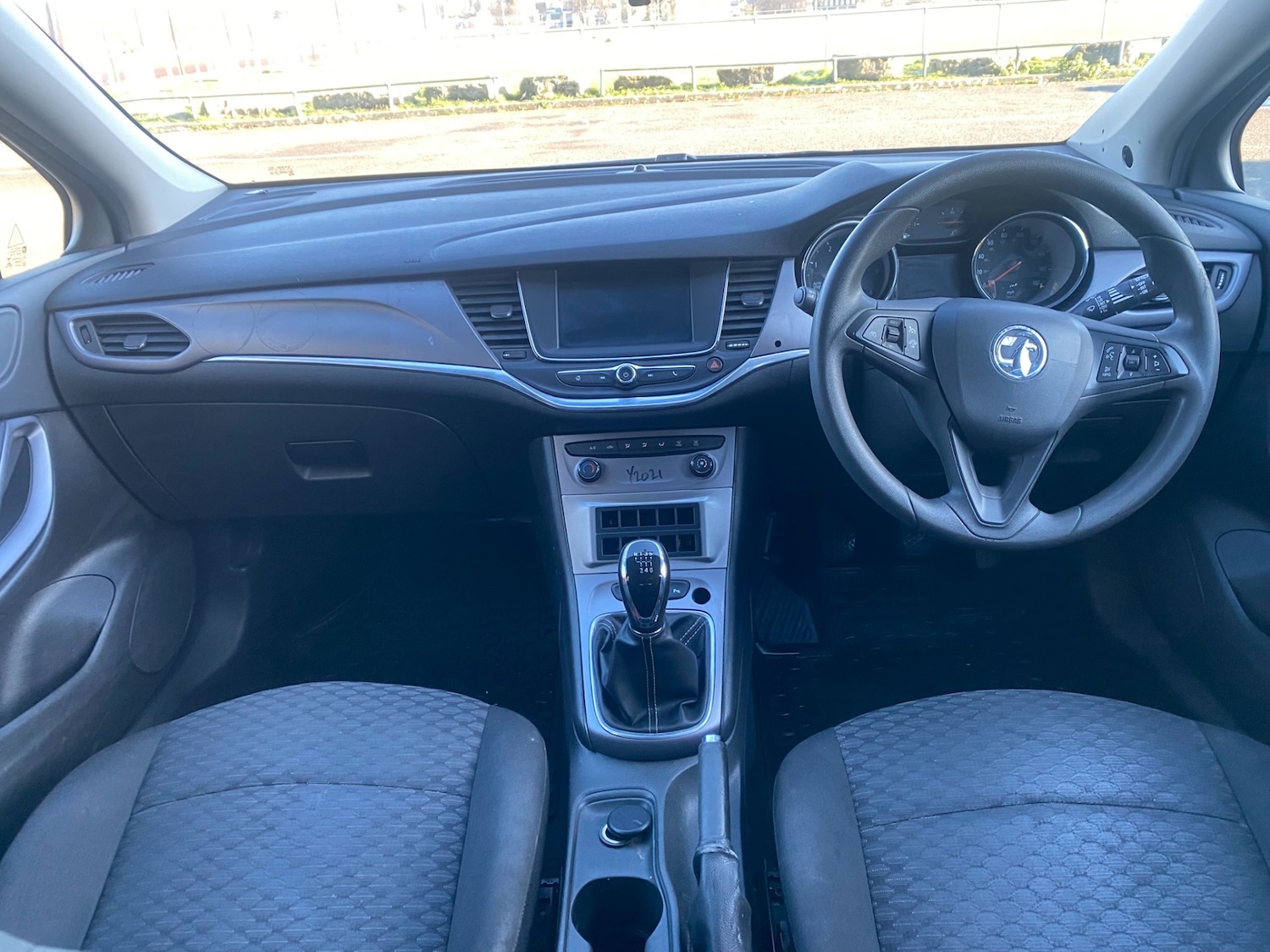 Used Vauxhall Astra 2017 for sale - 77151376: Photo 6