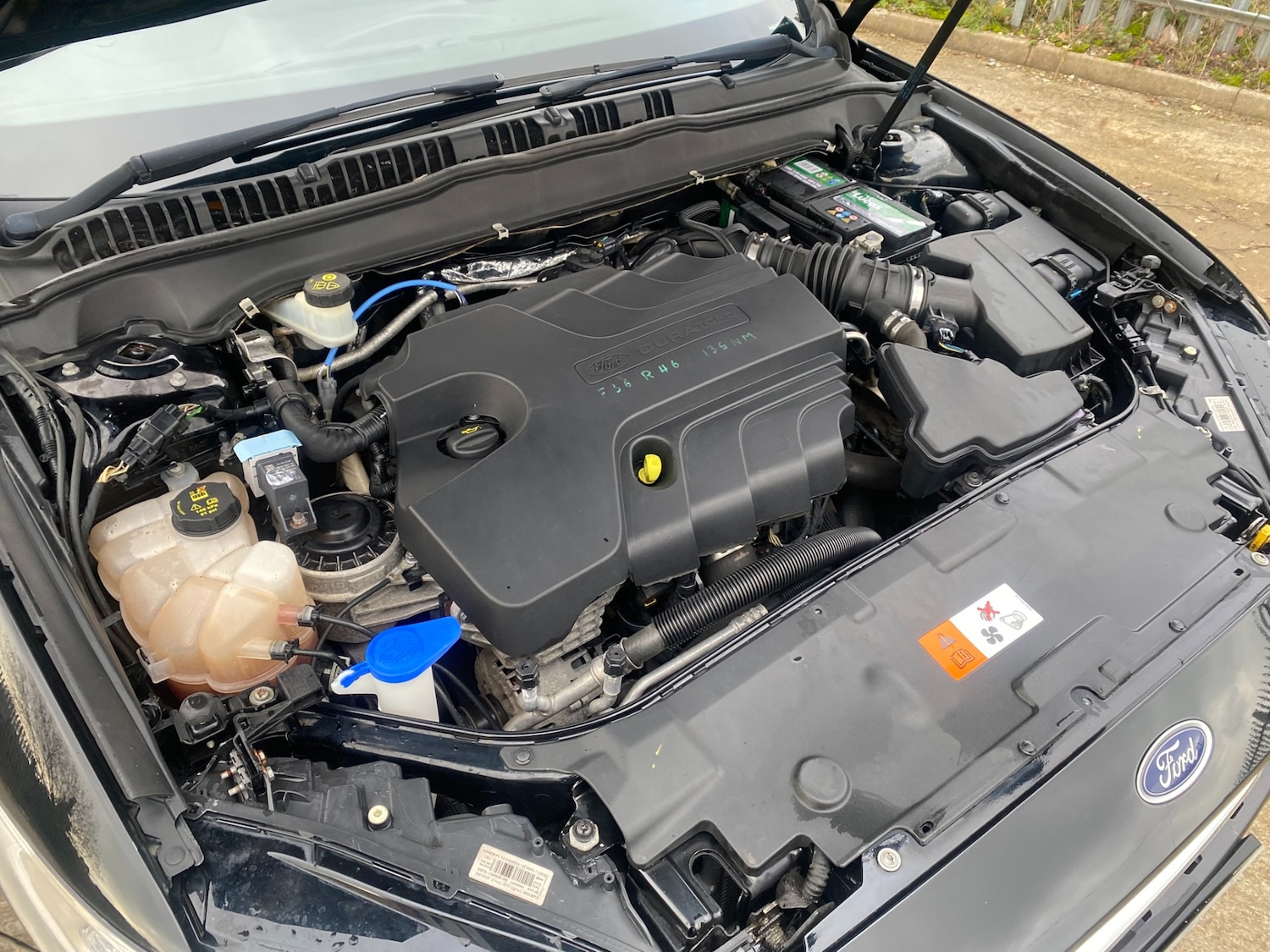 Used Ford Mondeo 2015 for sale - 76950922: Photo 12