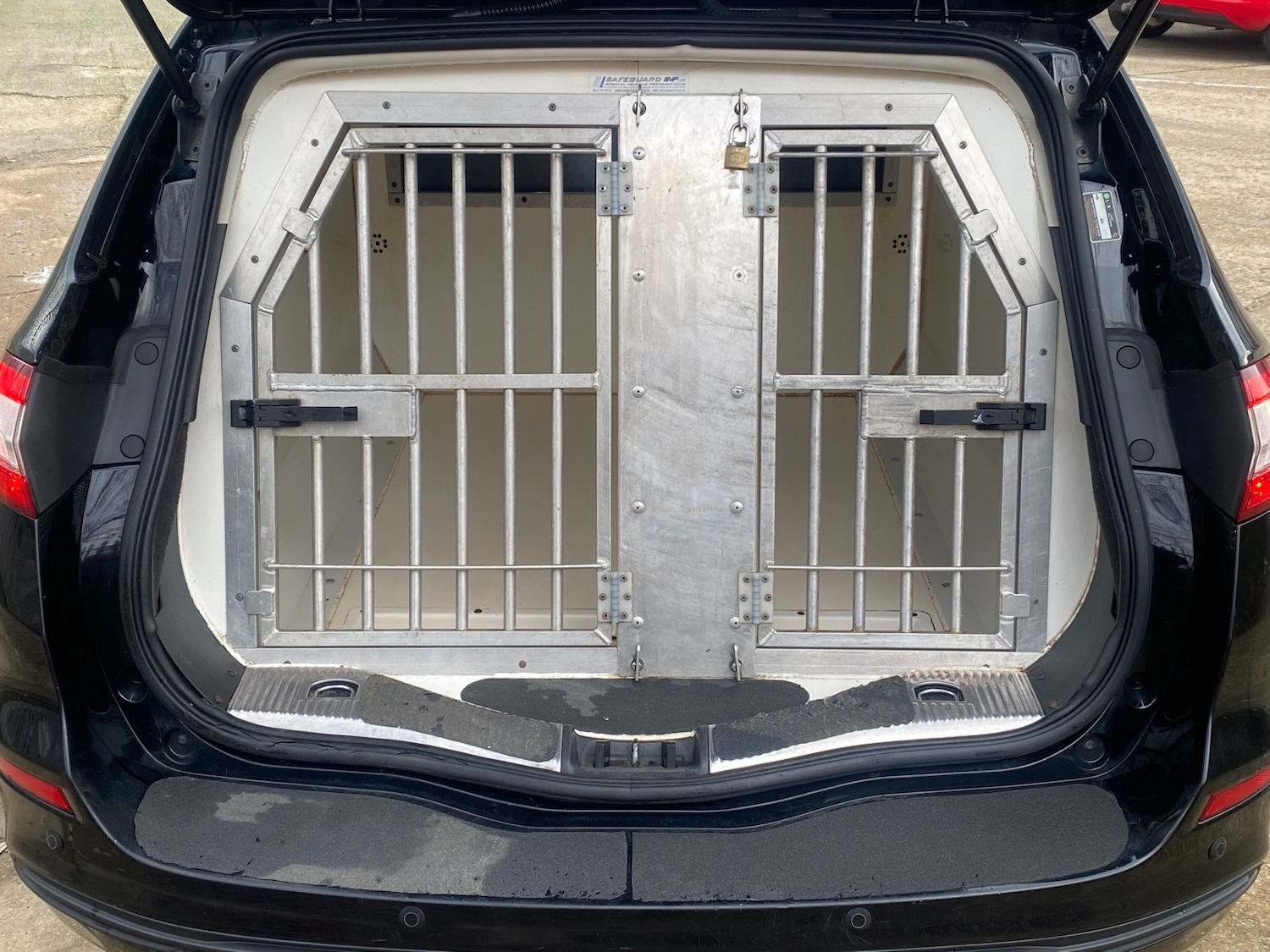 Used Ford Mondeo 2015 for sale - 76950922: Photo 5