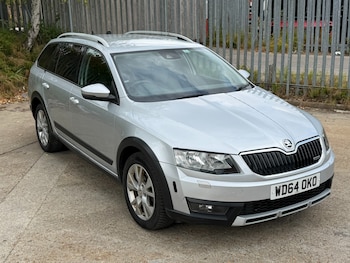 Used Skoda Octavia 2015 for sale - 79597297: Photo