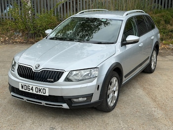Used Skoda Octavia 2015 for sale - 79597297: Photo