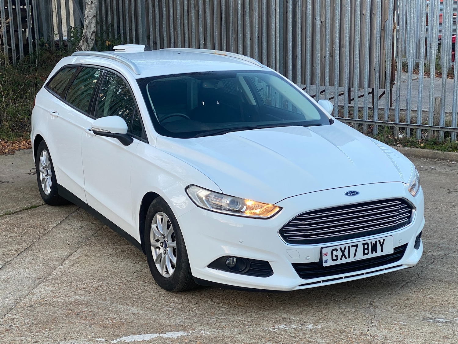Used Ford Mondeo 2017 for sale - 76819681: Photo 1