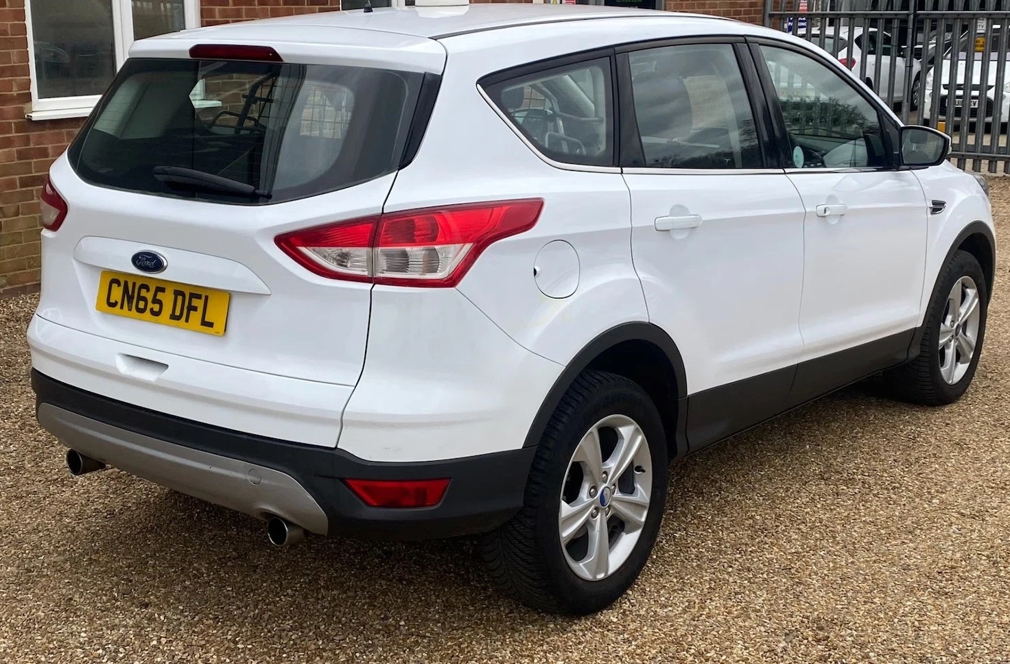 Used Ford Kuga 2015 for sale - 76197910: Photo 4