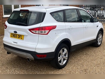 Used Ford Kuga 2015 for sale - 76197910: Photo 4
