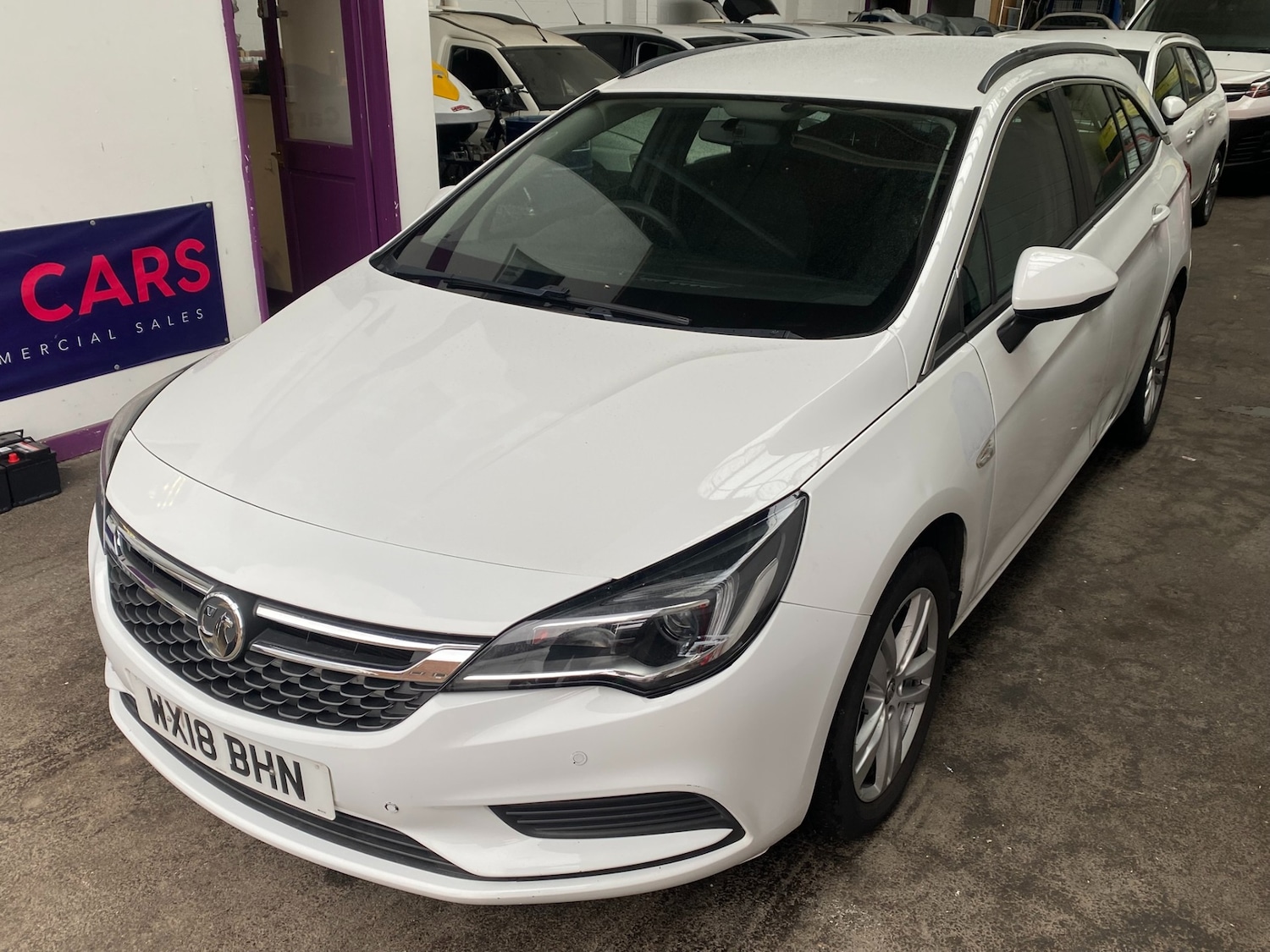 Used Vauxhall Astra 2018 for sale - 76197399: Photo 2