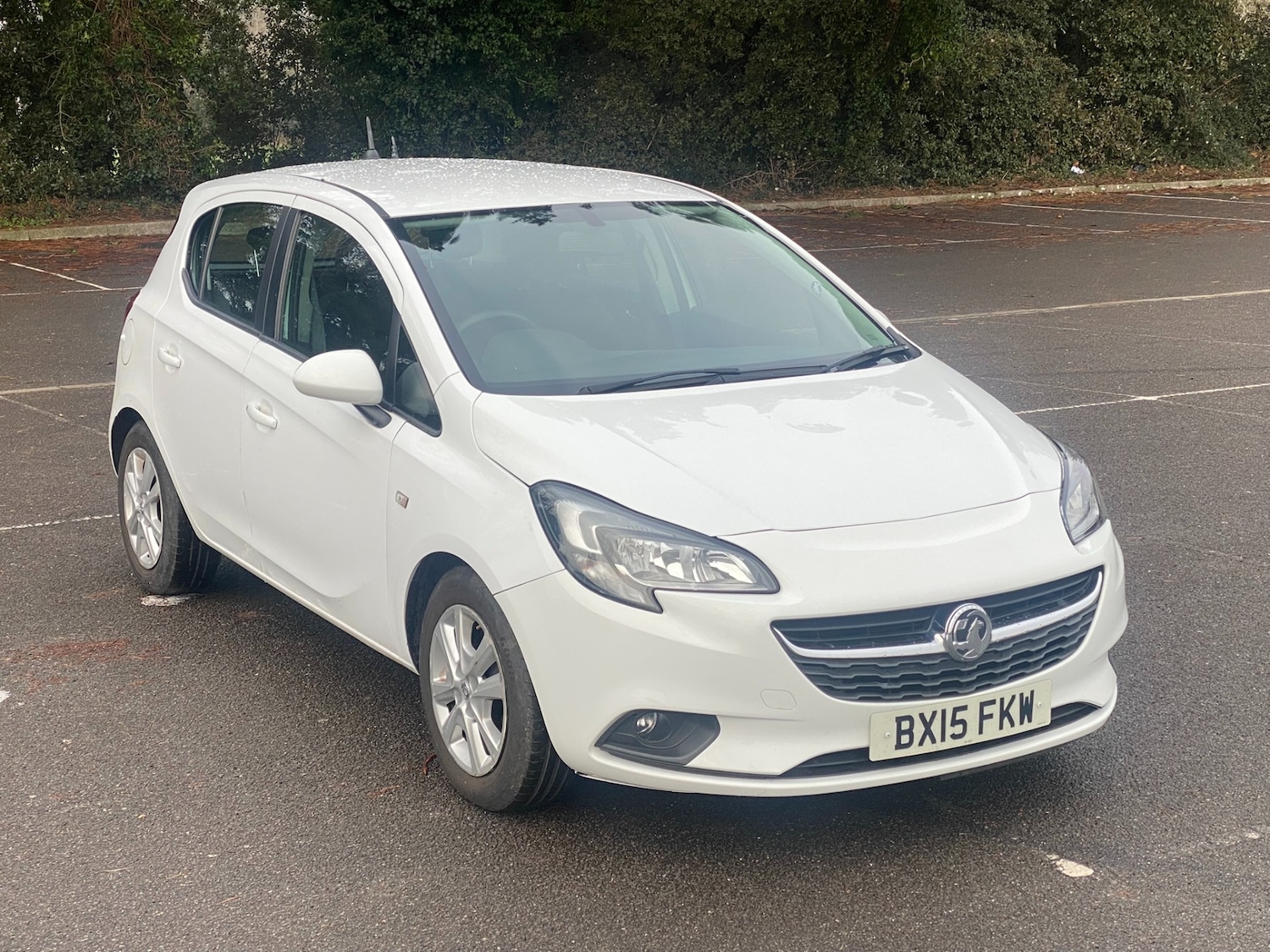 Used Vauxhall Corsa 2015 for sale - 77329348: Photo 2