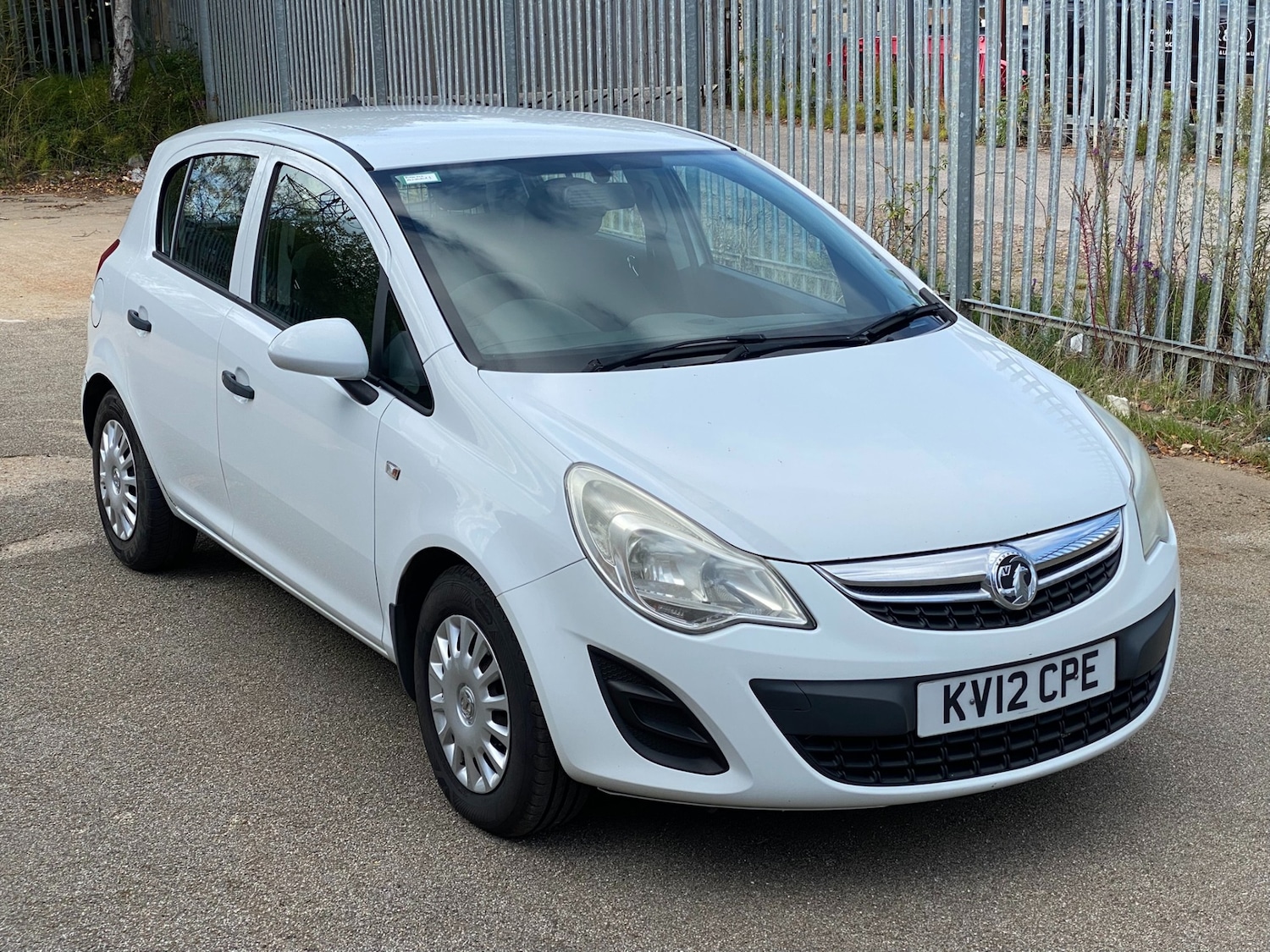 Used Vauxhall Corsa 2012 for sale - 76197249: Photo 1